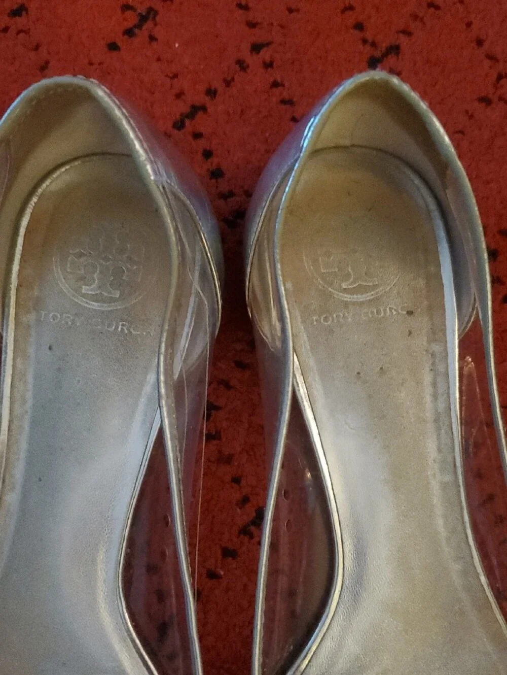 Tory Burch Metallic Silver Round-Toe Logo Ballet Flats